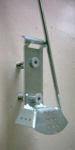 Gitterrostsicherung im Kunststoff-Kellerschacht